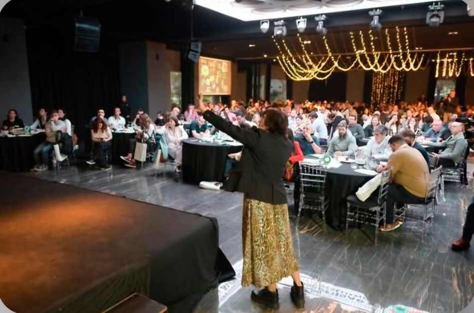 dina spampinato_ponente_speaker_keynote